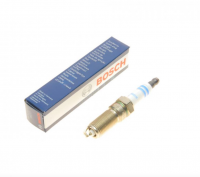 СВІЧКА HR7NII332S (0.7) 1ШТ.